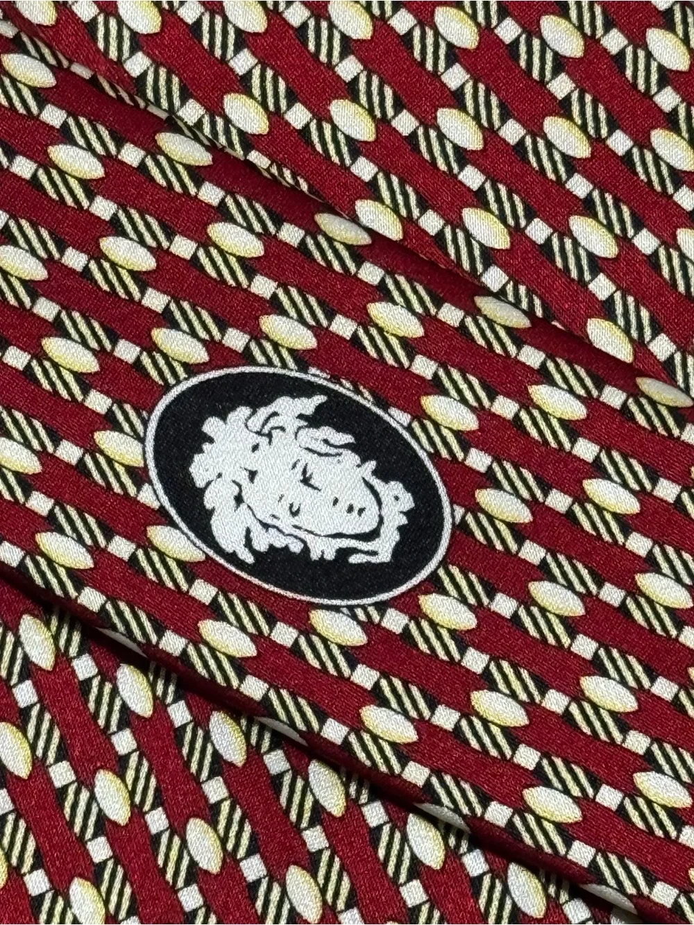 Versace Classic V2 Men’s 100% Silk Necktie Red Geometric Pattern Italy Designer